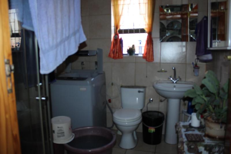 6 Bedroom Property for Sale in Glen Lilly Western Cape